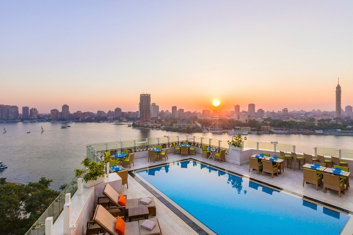 Cosmopolitan Cairo Hotel